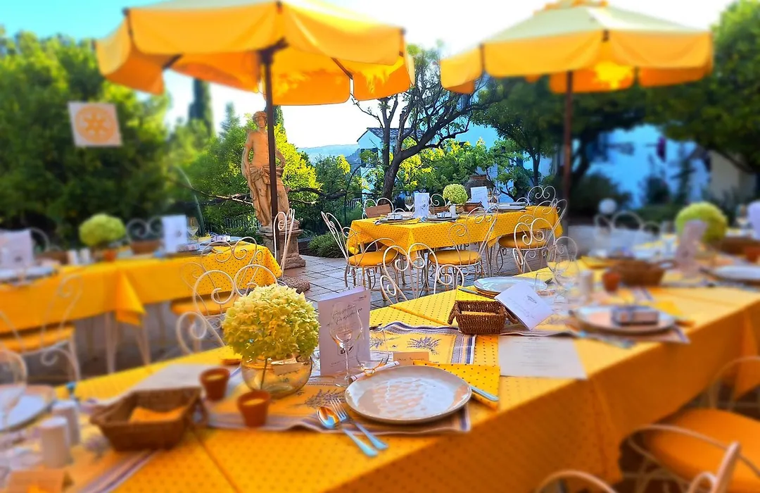 Le Hameau-1