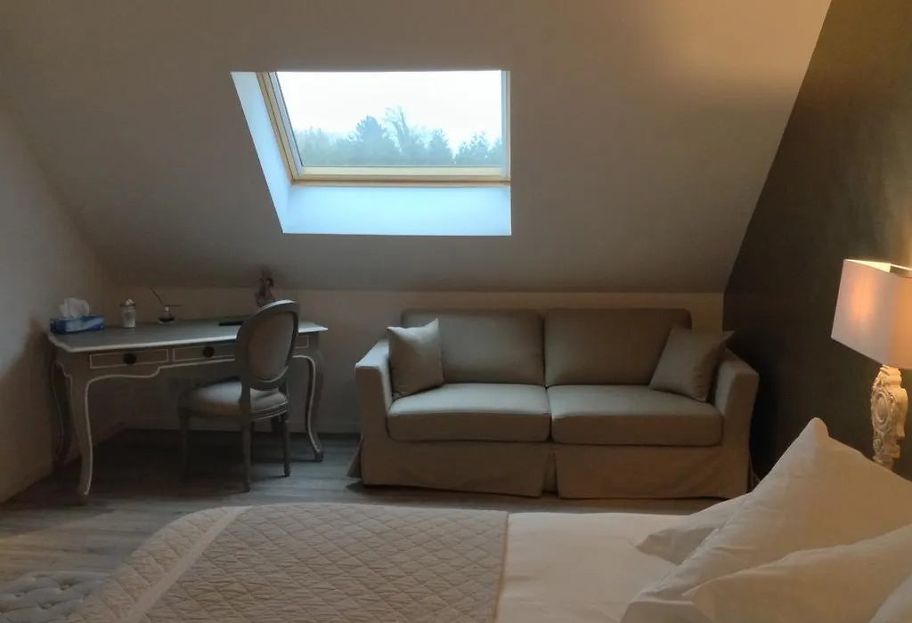 Chambres D'Hotes Les Ecuries De La Source-1