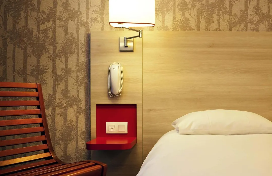 ibis Styles Ouistreham-1