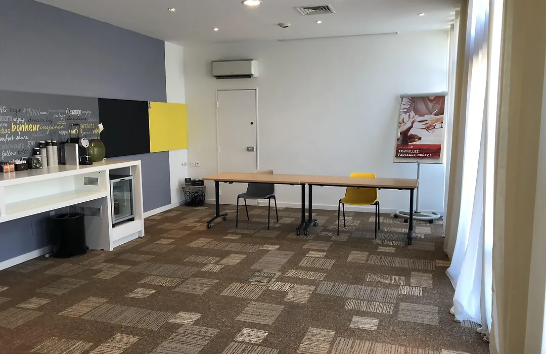 Ibis Montpellier Centre Polygone-1