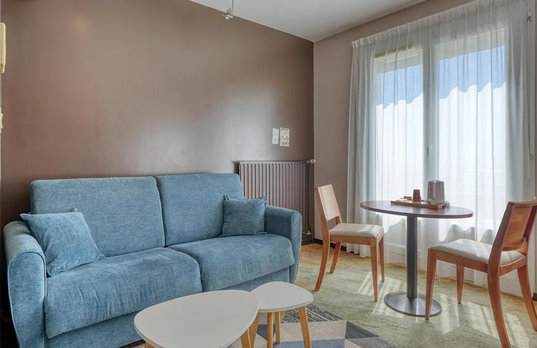 Hotel La Corniche-1