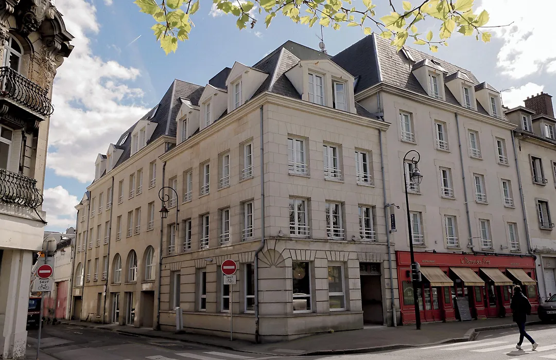 HOTEL Les Beaux Arts-1