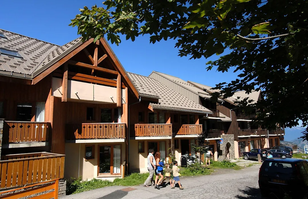 Residence Odalys L'Ecrin Des Neiges-1