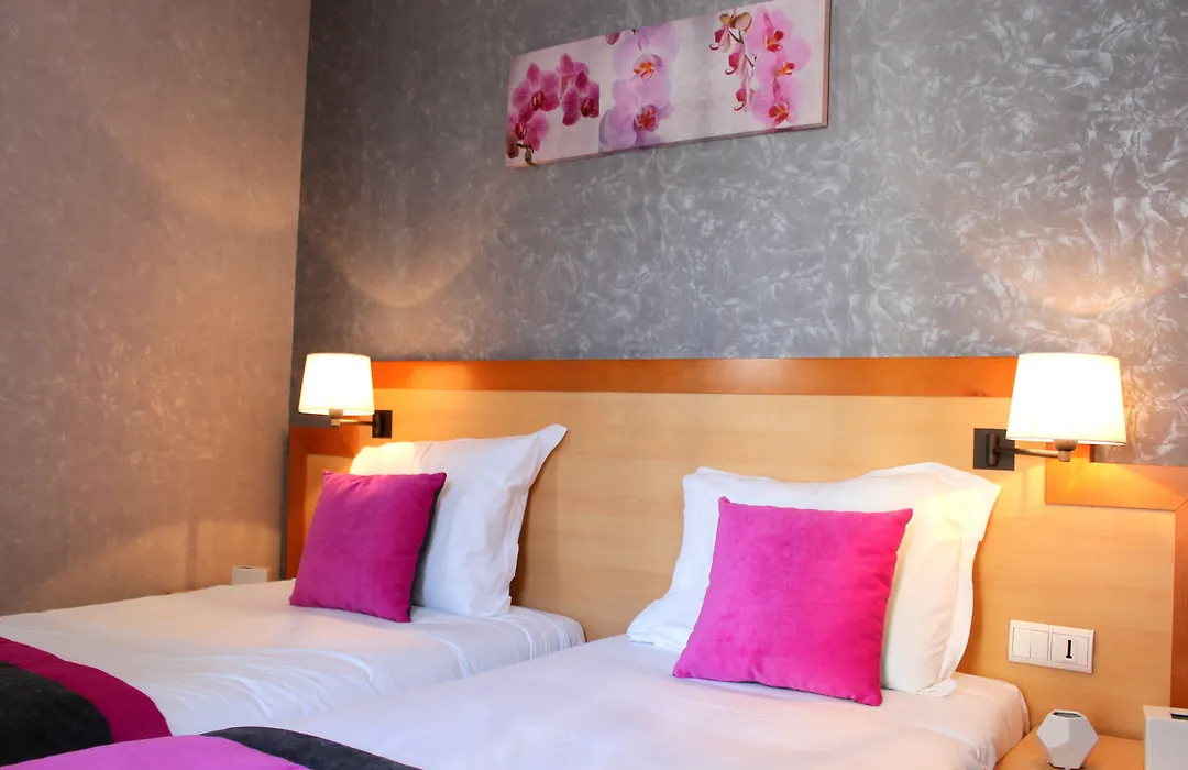 Hotel Du Chemin Vert-1