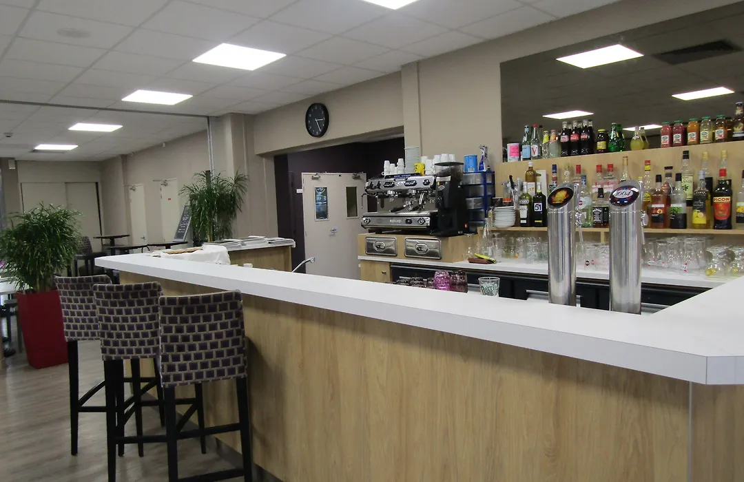 Comfort Hotel Aeroport Lyon St Exupery-1
