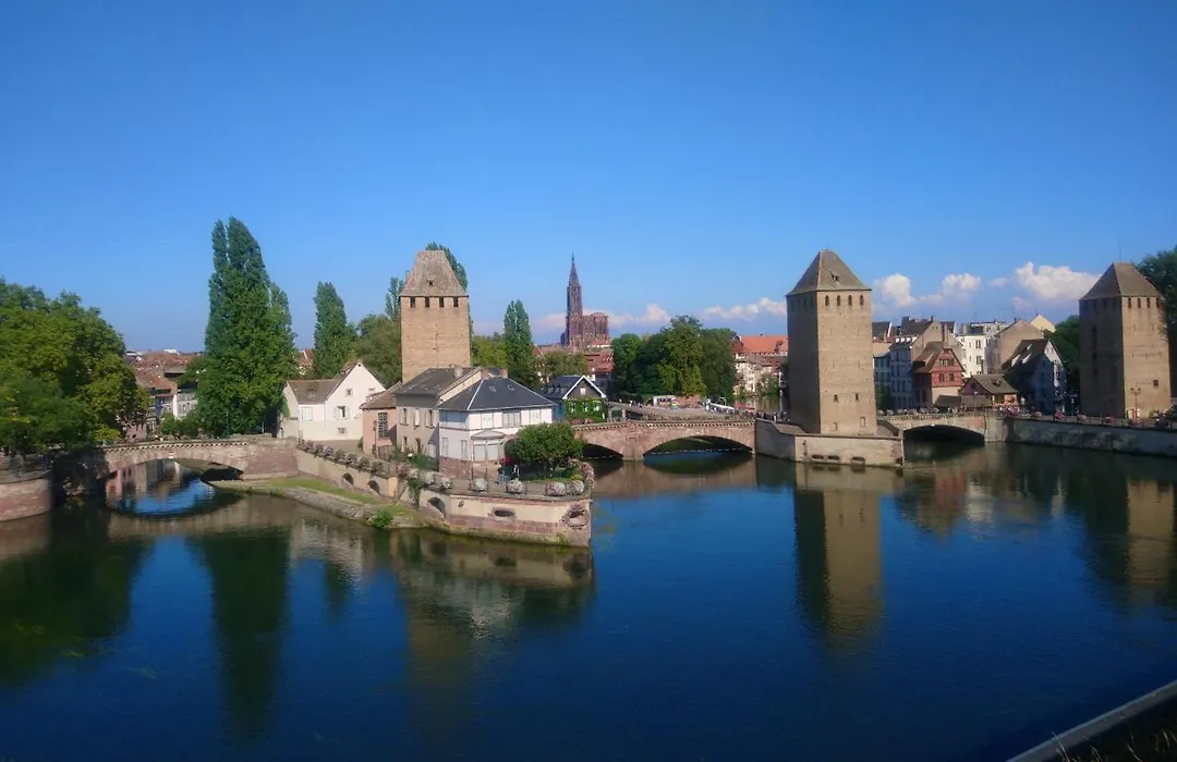 La Tour De L'Ill-1