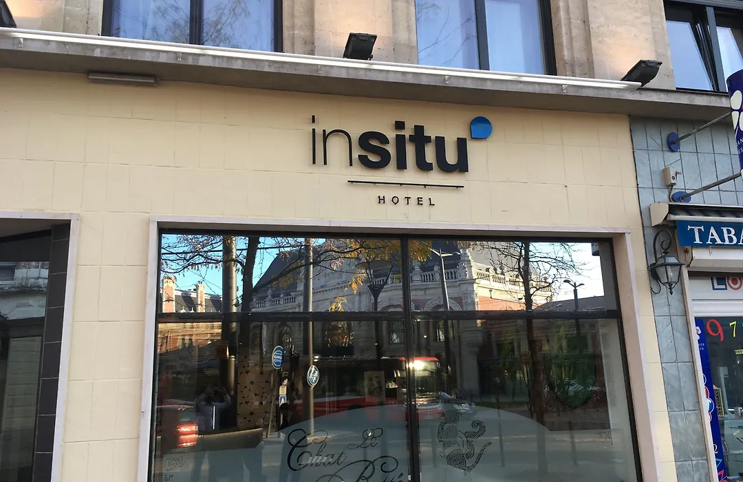 In Situ Hotel-1