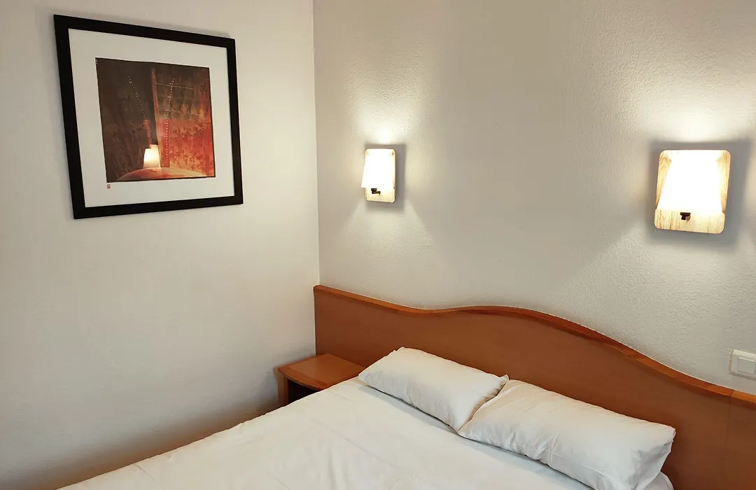 BRIT HOTEL Essentiel CAHORS Nord-1
