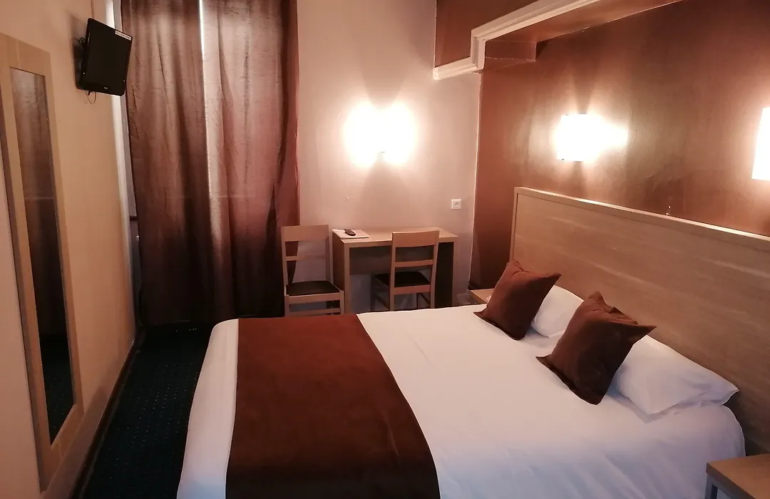 Logis Hotel Saint Jacques-1