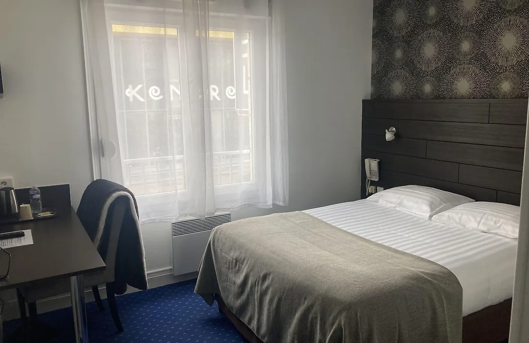 The Originals City, Hôtel du Château, Pontivy (Inter-Hotel)-1