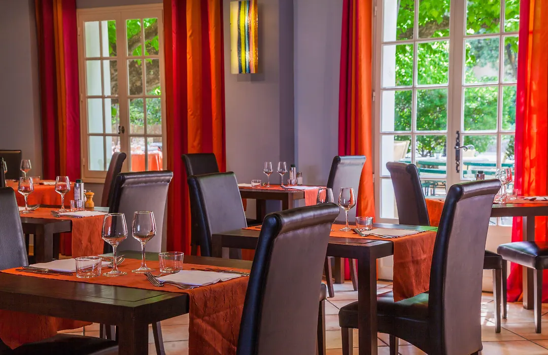 Le Petit Manoir Logis-1