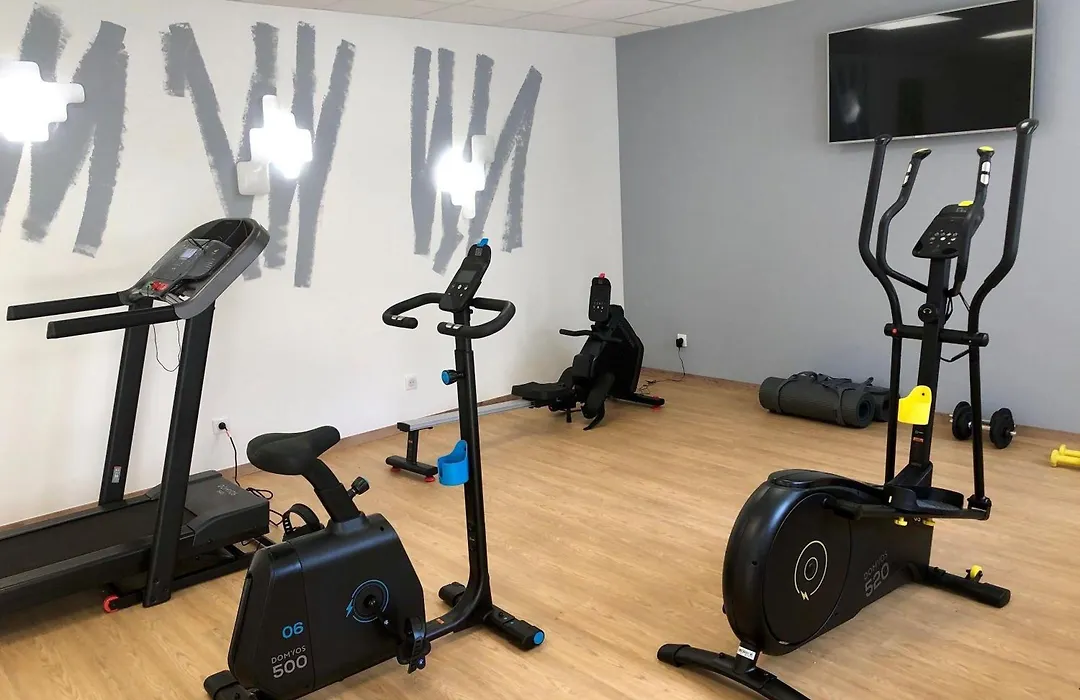 ibis Styles Roanne Centre Gare-1
