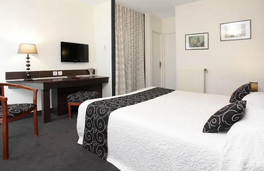 Hotel De Compostelle-1