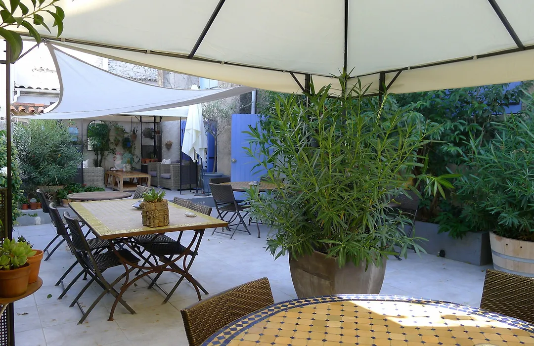 Coq Hôtel-1