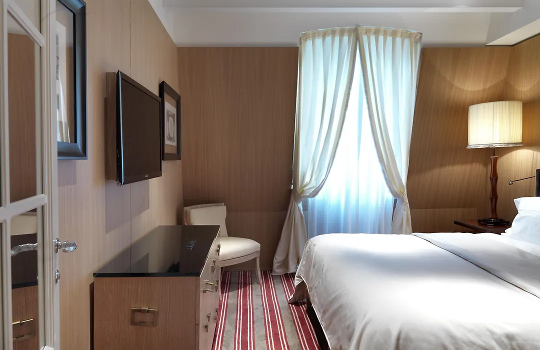 Marquis Faubourg Saint-Honore - Small Luxury Hotels Of The World-1