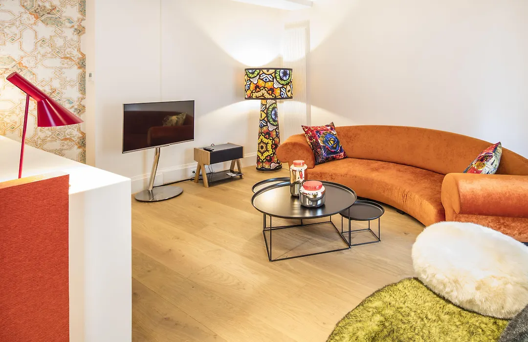 Yndo Hotel-1