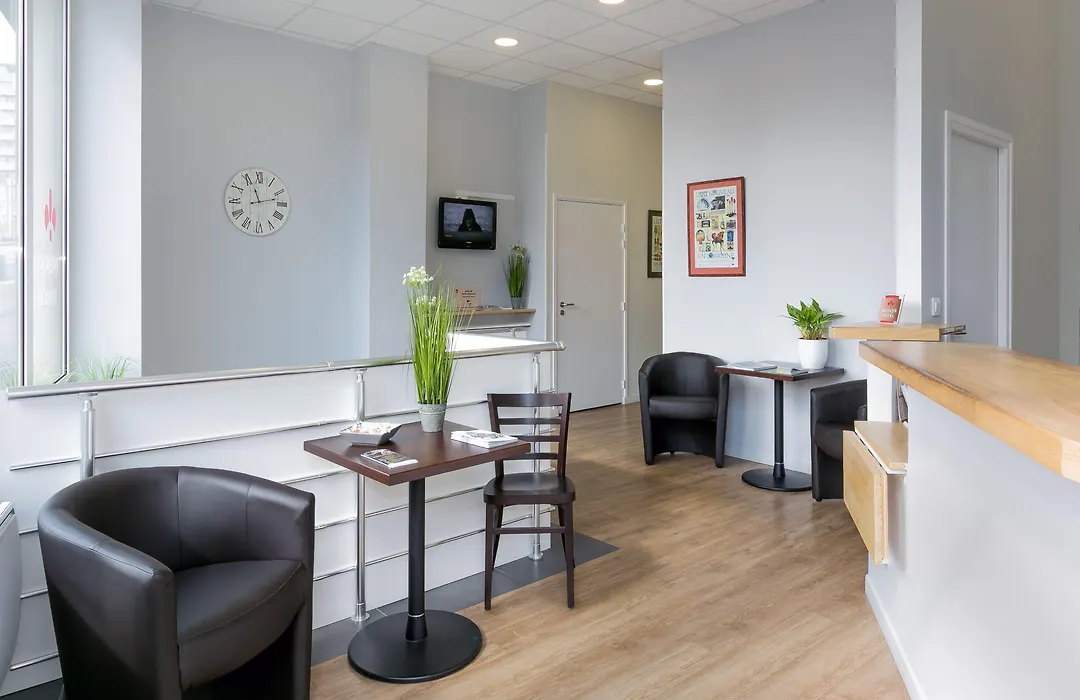 Hotel Foch Nancy Gare-1