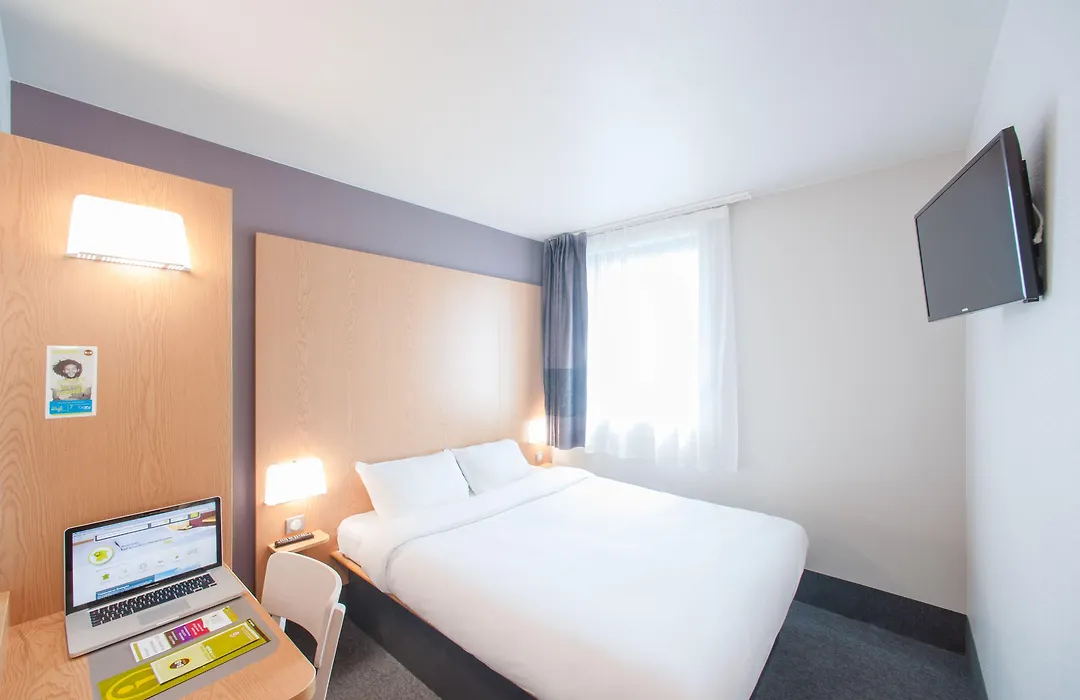 B&B Hotel Montpellier Centre Le Millenaire 3 Etoiles-1