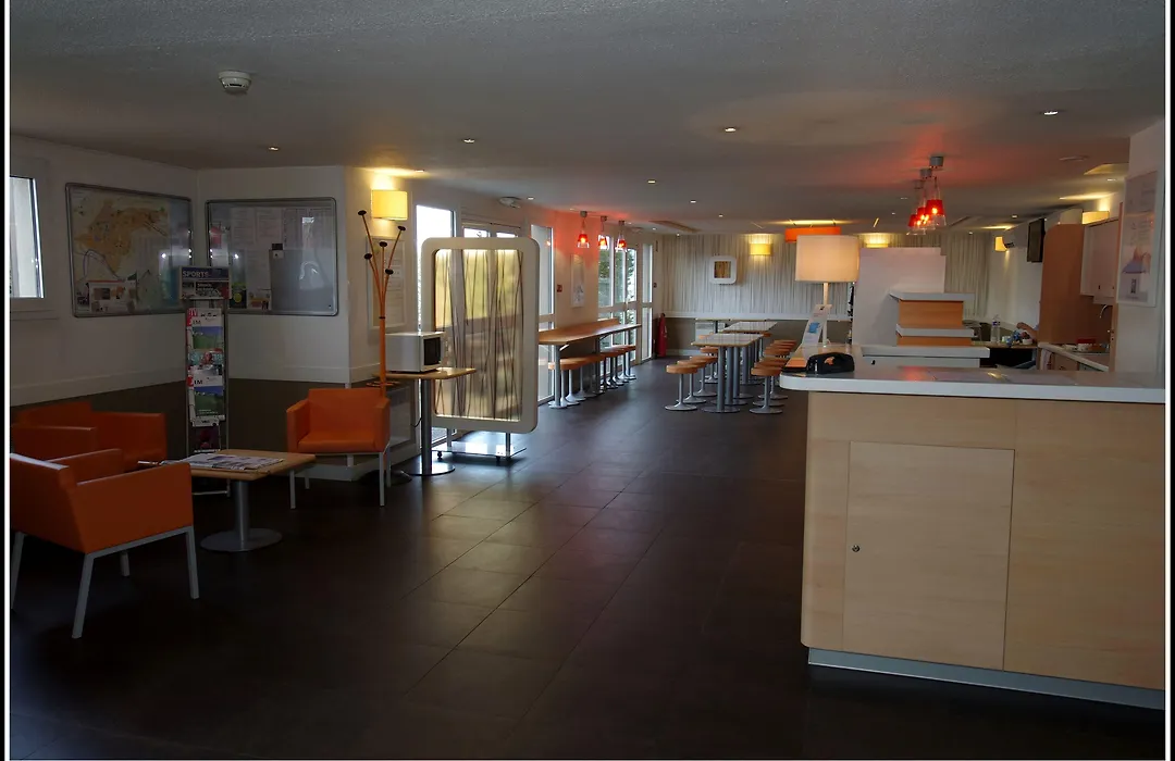 B&B HOTEL Annemasse Est-1