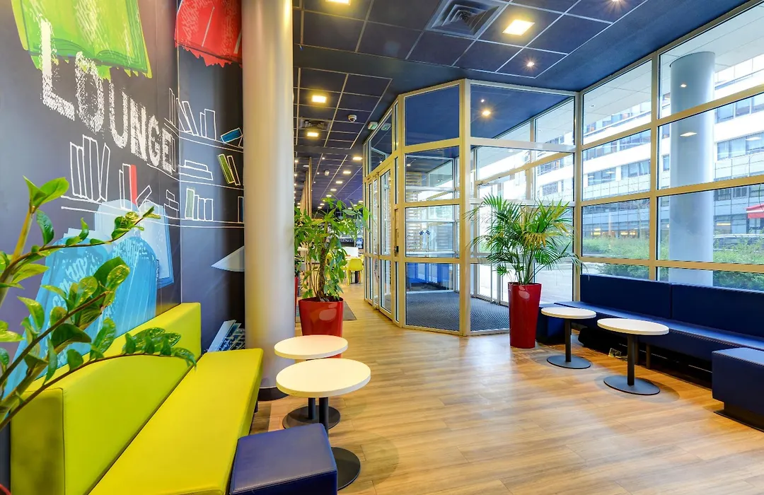 ibis budget Rueil Malmaison-1