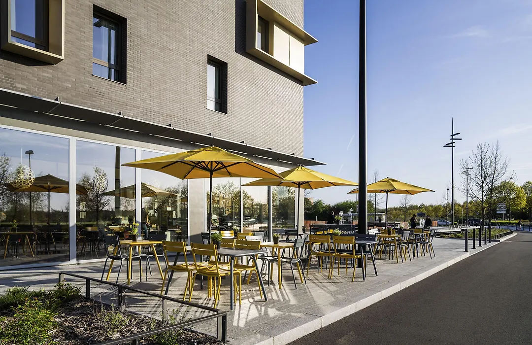 Ibis Styles Versailles Guyancourt-1