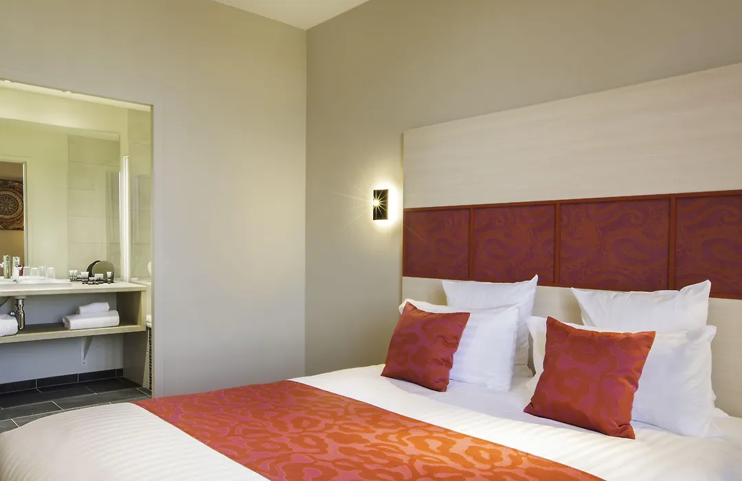 Best Western Plus Hotel Escapade Senlis-1
