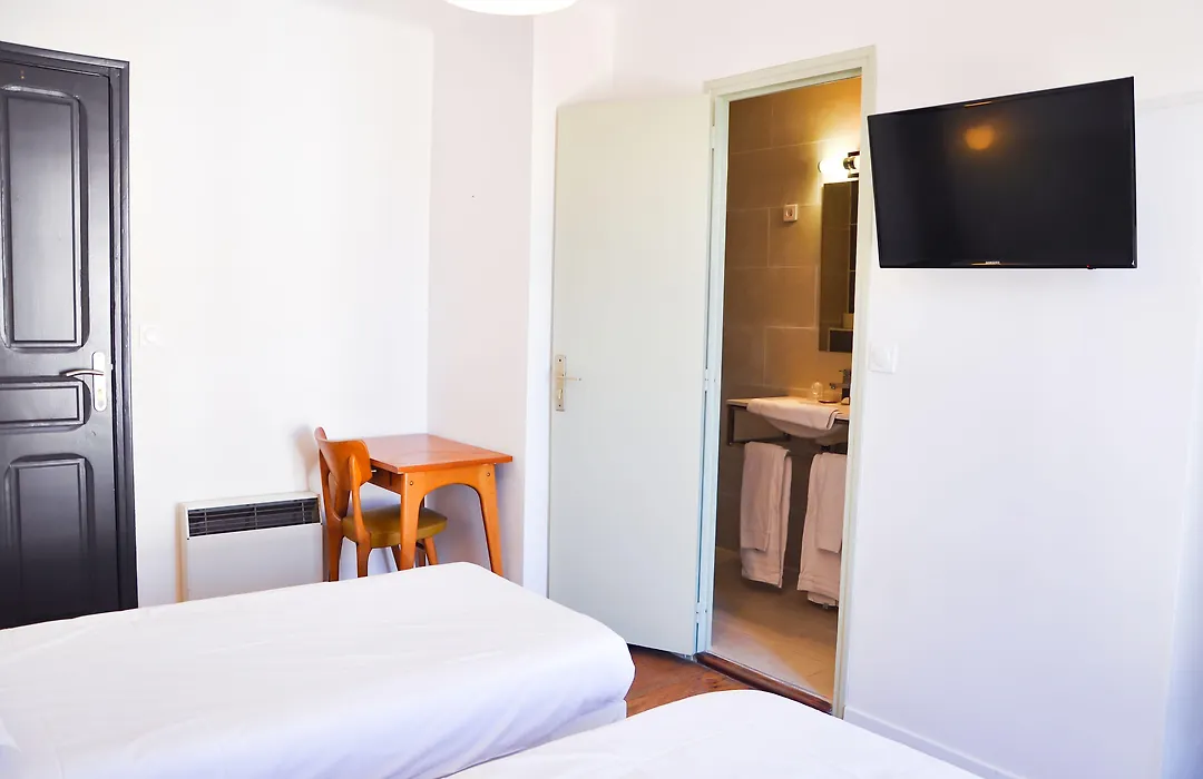 Hotel Les Arbousiers-1