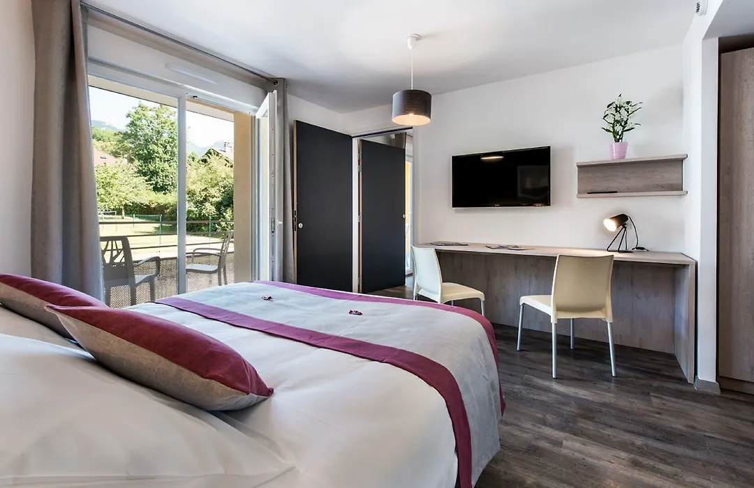 Hotel du Grand Parc-1