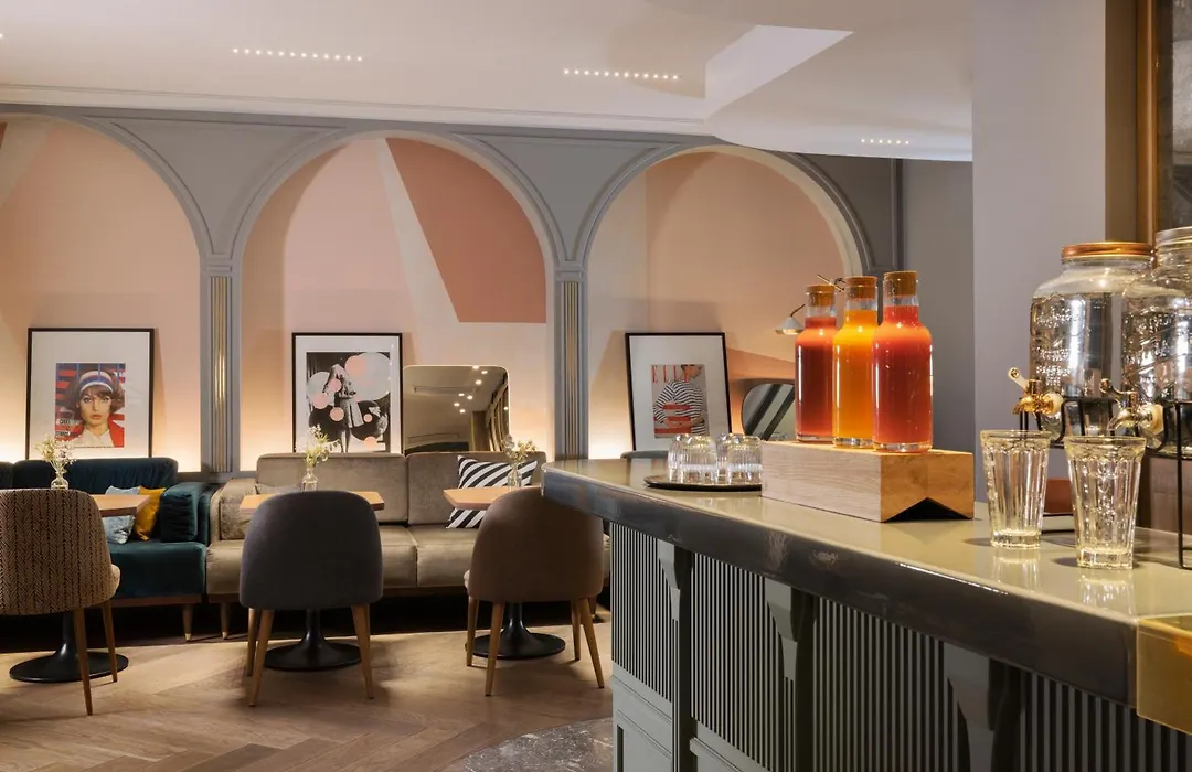 Maison ELLE Paris-1