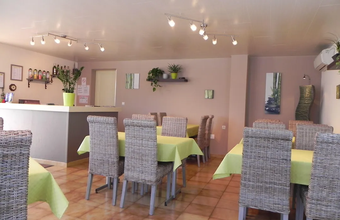 Hotel Les Pins-1