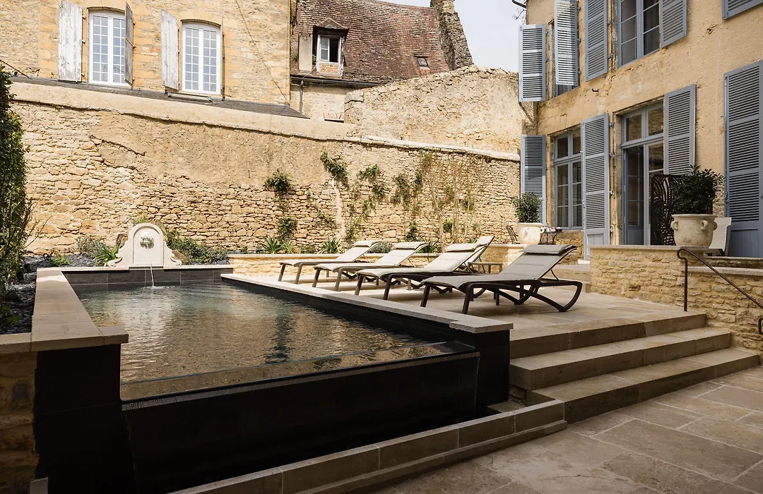 Le Petit Manoir-1