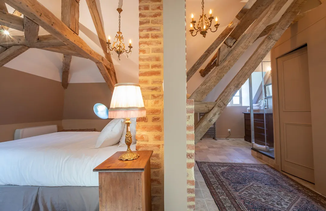 Charnay Plaisance, piscine, les chambres du chocolatier Daniel Mercier-1