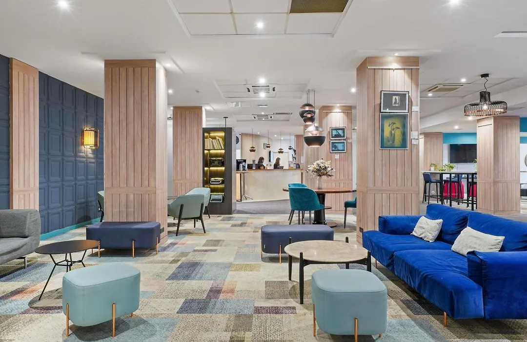 Mercure Paris Porte d'Orleans-1