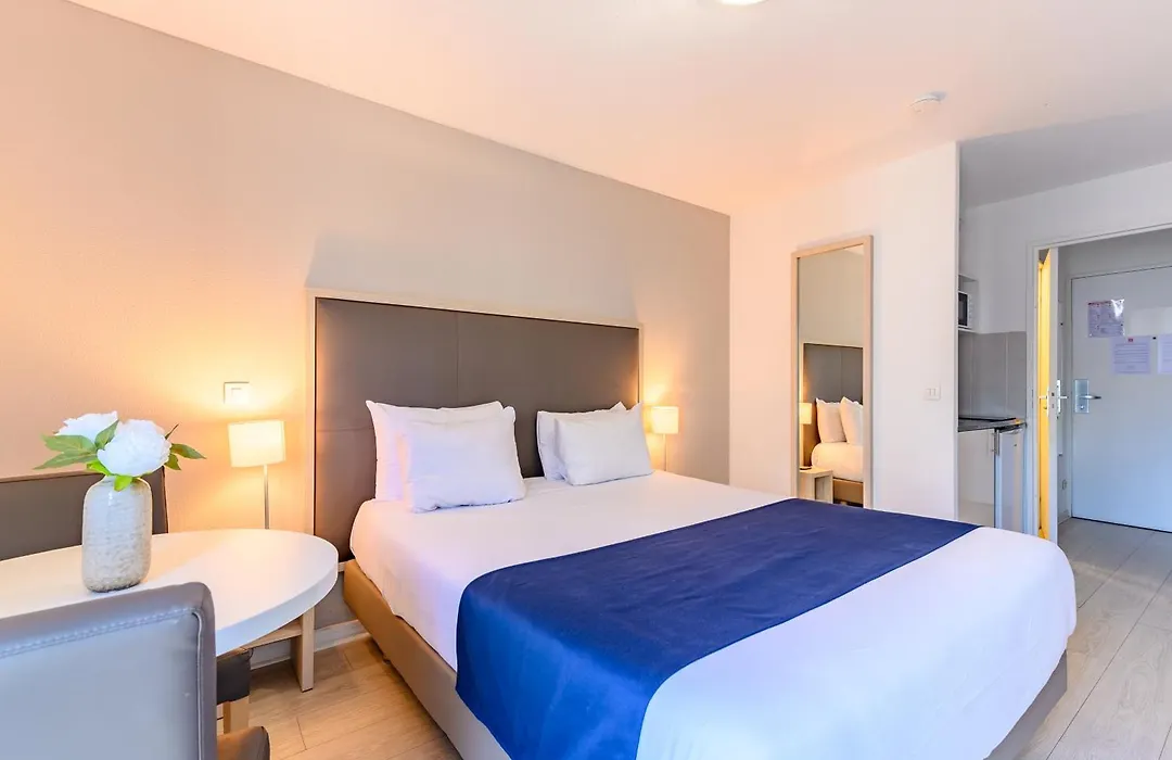 Sejours & Affaires Pantin Charles De Gaulle-1