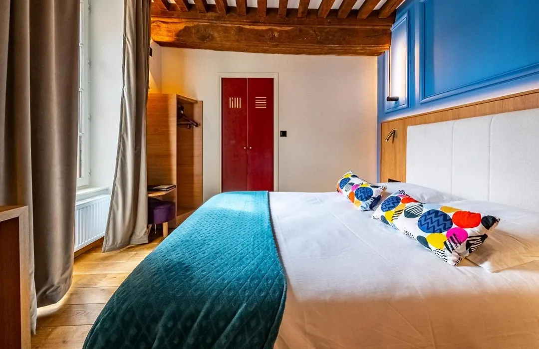 Hotel Relais De La Cote D'or-1
