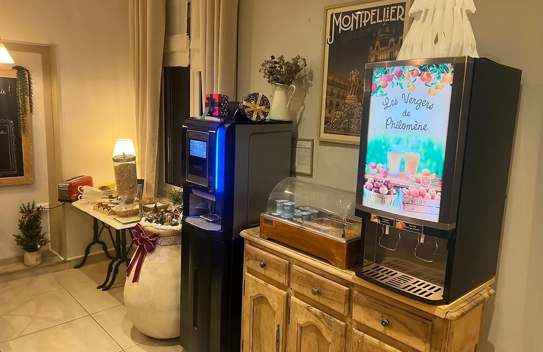 Hotel Comedie - Place De La Comedie Corum-1