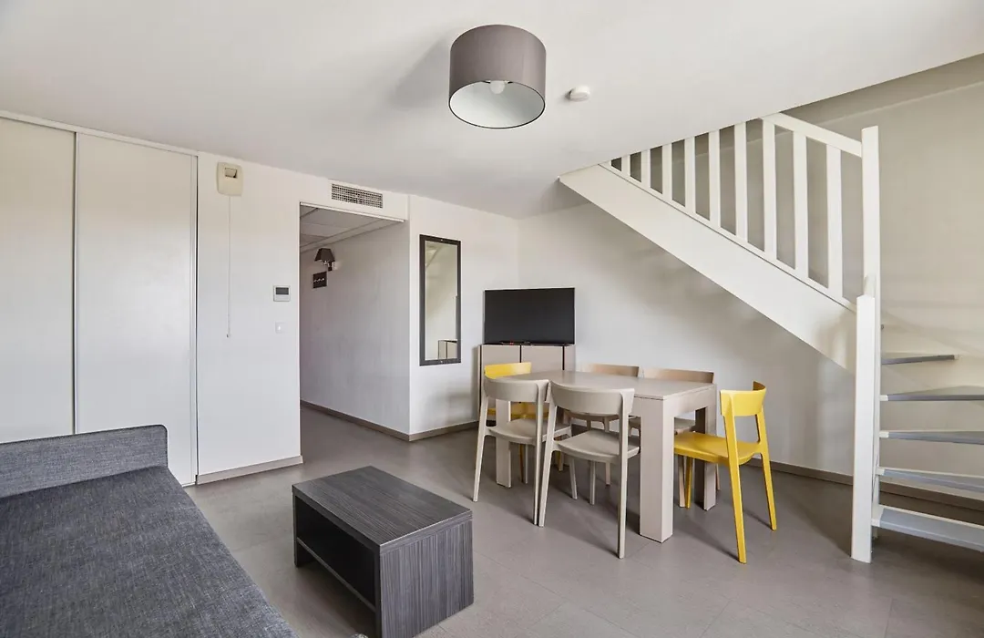 Appart'Hotel Odalys City - Marseille Le Dome-1