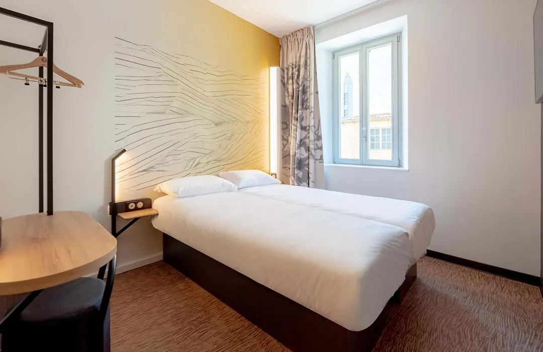 B&B HOTEL Marseille Prado Vélodrome-1