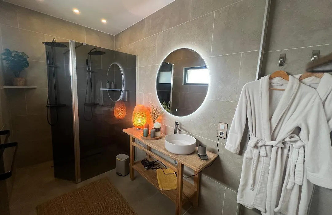 Les Lofts de Bouzigues - Spa privatif&Romantique-1
