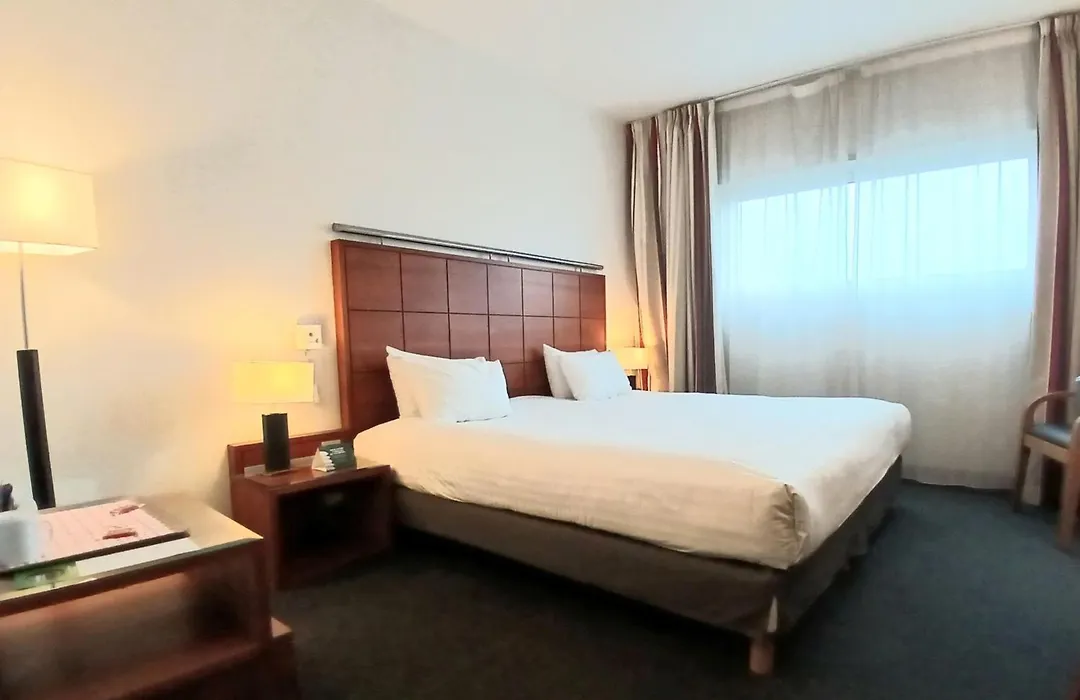 Holiday Inn Bordeaux Sud - Pessac, an IHG Hotel-1