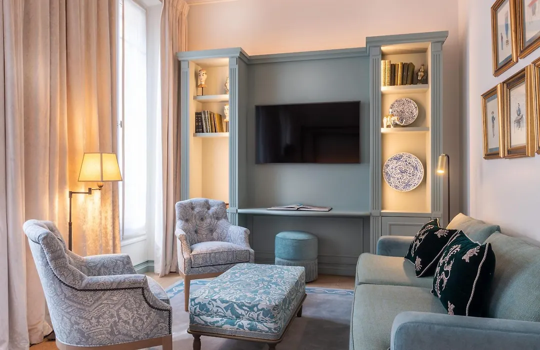 Hotel De Montesquieu-1