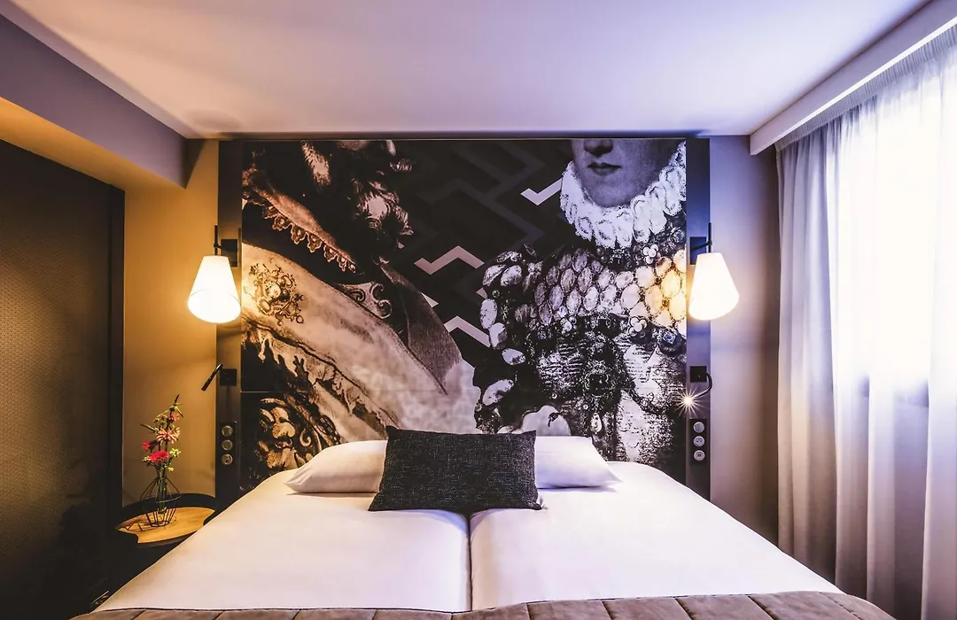 Mercure Pau Palais des Sports-1