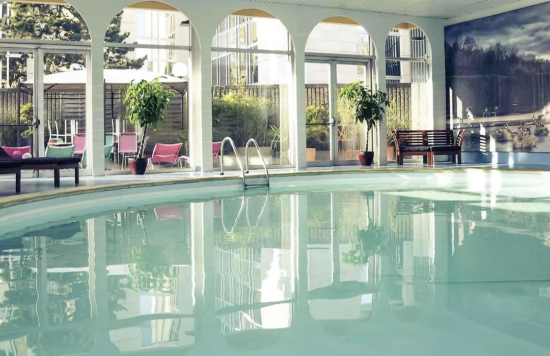 Mercure Paris Velizy-1