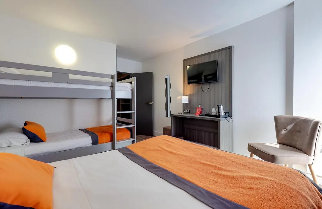 Brit Hotel Golfhotel Saint Samson-1
