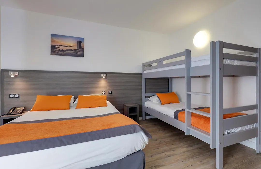 Brit Hotel Golfhotel Saint Samson-1