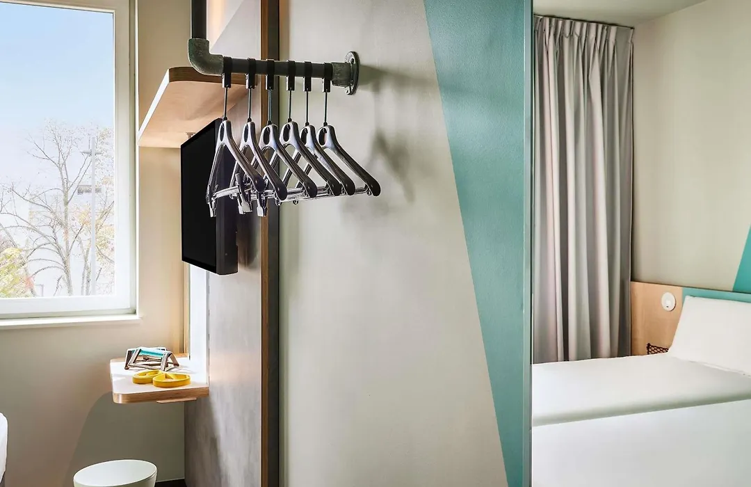 Ibis Budget La Rochelle Centre Les Minimes-1