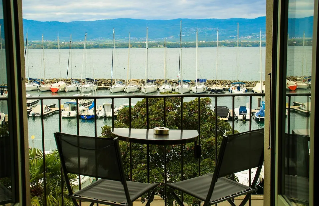 Hotel La Riviera Victoria-1