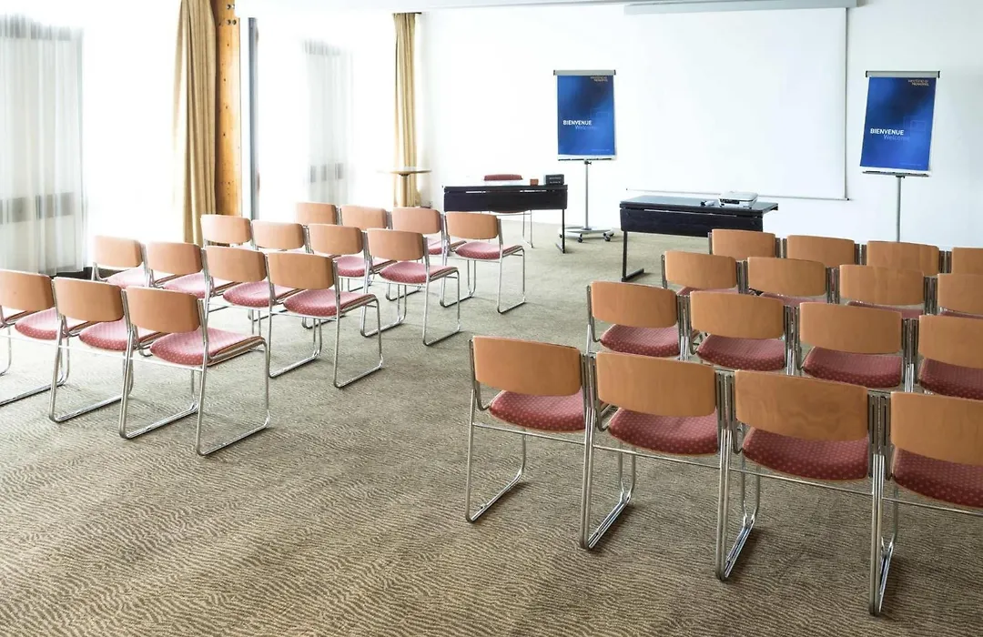 Novotel Macon Nord - Porte de Bourgogne-1