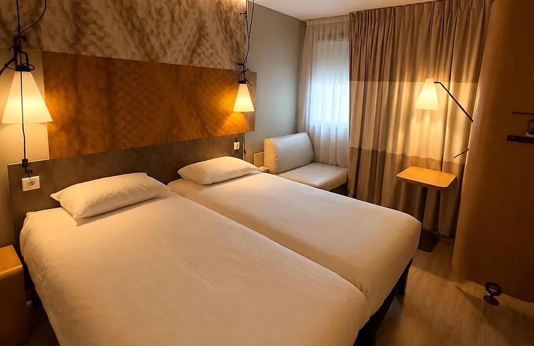 Hotel Ibis Dijon Centre Clemenceau-1