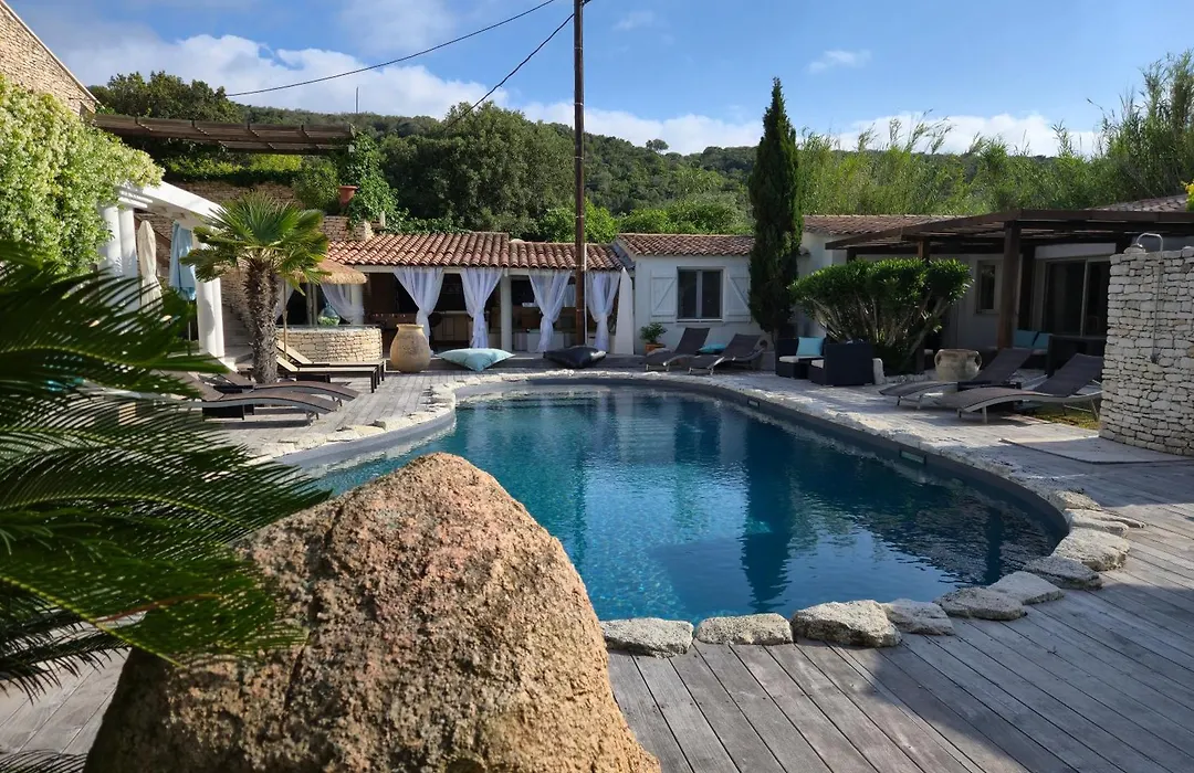 Villa Petra Bianca Suites&Chambres-1